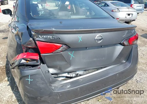 2022 Nissan Versa 1.6 Sr Xtronic Cvt z USA, uszkodzony, nr VIN 3N1CN8FV2NL855926